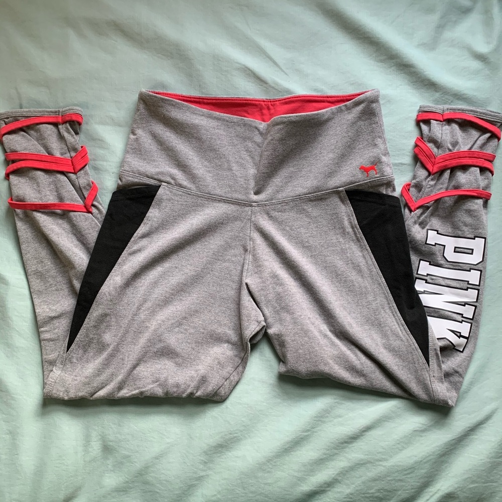 SOLD - PINK Capri Lounge Leggings